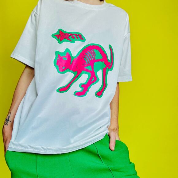 Modern White Unisex Jersey with Punk Neon Cat Graphic - Picture 1 of 6